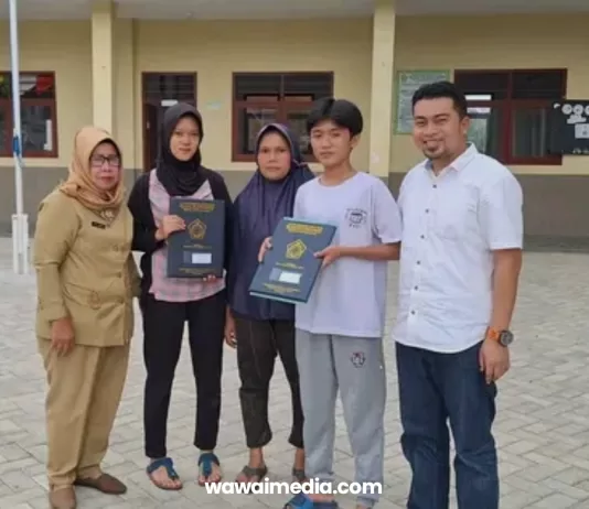 Ramzi dan Rika harus lanjut sekolah