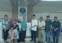 DPC Peradi Bandar Lampung Berikan Santunan Untuk Keluarga Anggota Yang Meninggal Dunia