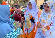 Bazar Sembako Murah PKS Di Kota Metro: Warga Berharap Kemenangan PKS di 2024