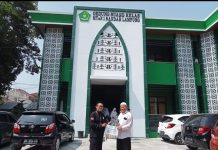 Badan Wakaf Lazdai Lampung Salurkan Wakaf Buku ke MTs Negeri 1 Bandarlampung untuk Sukseskan Literasi Didik Bangsa