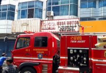 Kebakaran di Toko Mega Motor: Respons Cepat dan Kerja Sama Tim Penyelamat Kebakaran di Toko