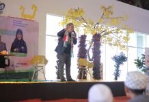 Menyatu dalam Kajian dan Kemanusiaan: Ustadz Agus Idwar dan Ustadzah Detti Febrina Dalam Konser Amal Untuk Palestina