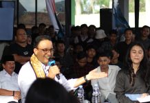 Anies Diminta Berjoget dalam “Desak Anies” di Lampung, Anies: Kalau punya gagasan, tidak perlu berjoget-joget Anies Diminta Berjoget