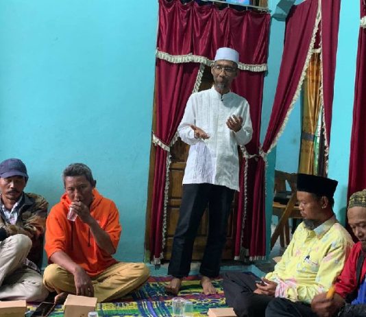 Abdul Hakim Silaturahmi dengan Tokoh Masyarakat Kecamatan Ketapang Abdul Hakim