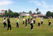 Petugas Pemilu Lampung Tengah adakan Senam Sehat Petugas Pemilu