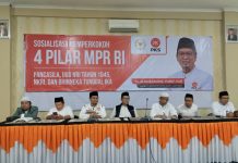 Almuzzammil, anggota DPR RI Fraksi PKS Dapil Lampung 1 memaparkan pentingnya nilai-nilai Pancasila