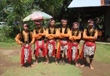 Mahasiswa KKN Bilateral Universitas Lampung: Melestarikan Warisan Budaya Kuda Kepang Melalui Dokumenter di Era Digital