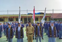 Lantik Pengurus OSIS dan Rohis SMAIT Daarul Ilmi Periode 2024/2025, Ini Nasehat Arief