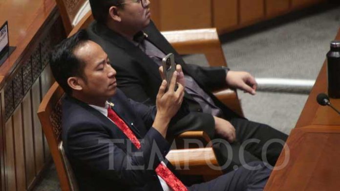 WhatsApp Image 2024-11-08 at 06.40.02