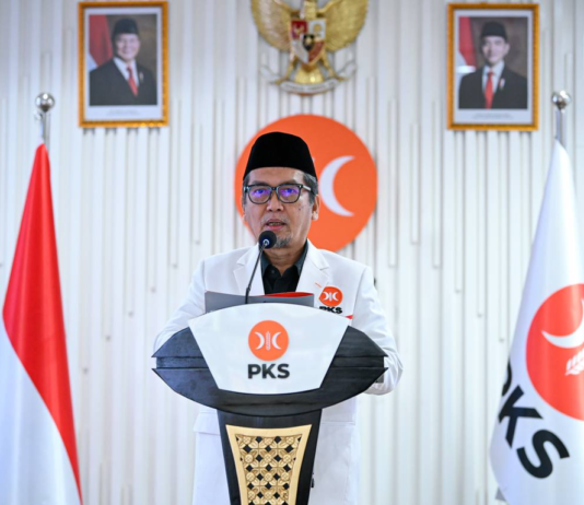 PKS Gelar Muswil Serentak, Almuzzammil Yusuf Kukuhkan Kepemimpinan Baru DPTW 2025–2030