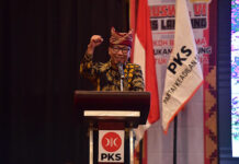 Sambutan Pengukuhan DPTW PKS Lampung, Gubernur Mirza Akui Dua Guru Ngajinya Kader PKS