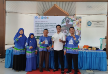 Unila Luncurkan Inovasi Pupuk Organik Cair Berbasis Bioenergi di Desa Hanura