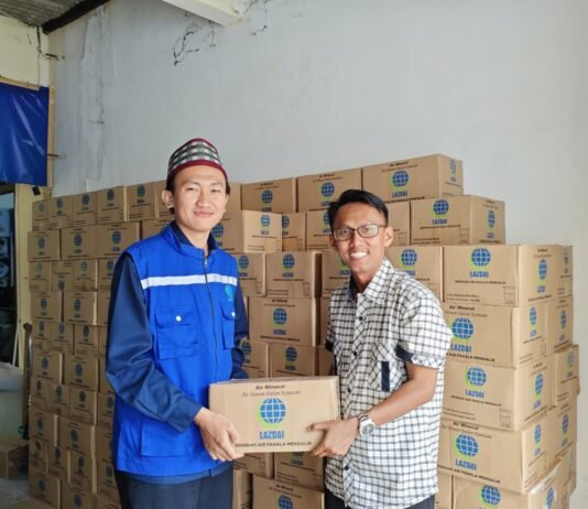 LAZDAI Peduli Salurkan 1.000 Dus Air Mineral untuk Masyarakat di Berbagai Wilayah Lampung