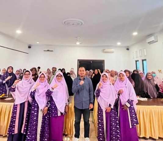 Siap Naik Kelas Lewat AI, 75 Pelaku UMKM Antusias Ikuti Workshop dan Peluncuran Salimahpreneur