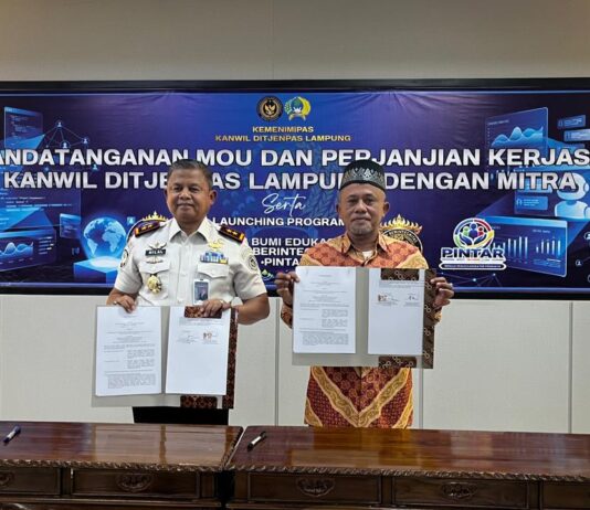 Kanwil Ditjenpas Lampung dan Dewan Da’wah Lampung Laksanakan Penandatangan MoU Pembinaan Mental dan Rohani Islam untuk Pegawai dan Warga Binaan Kemasyarakatan di Lampung