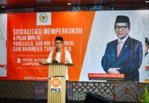 Almuzzammil Yusuf Serukan Kader Jadi Penjaga Persatuan di Tengah Masyarakat