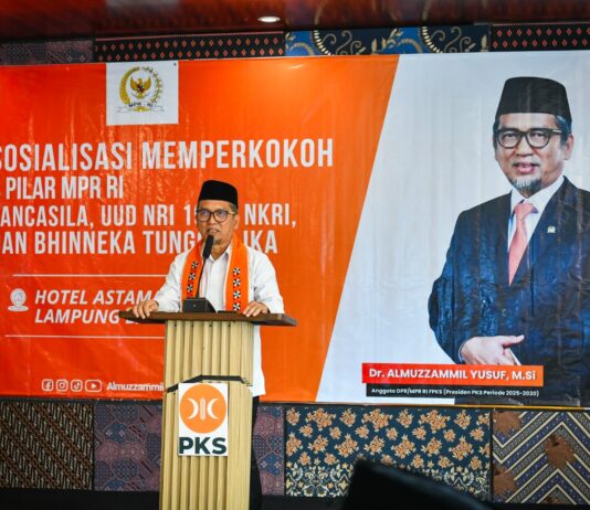 Almuzzammil Yusuf Serukan Kader Jadi Penjaga Persatuan di Tengah Masyarakat