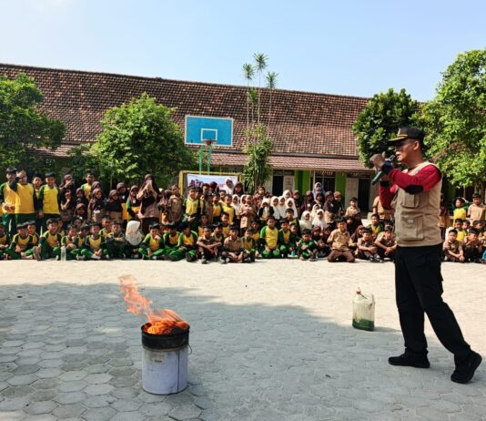 Rumah Zakat Gelar Volunteer Goes to School di SDIT Harapan Bangsa Natar, Edukasi Siswa Siaga Bencana